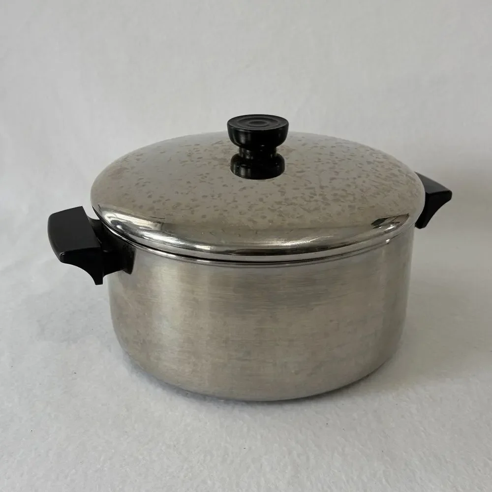 Revere Ware 1801 4 1/2 Qt Stainless Steel Stock Pot with Lid 97B